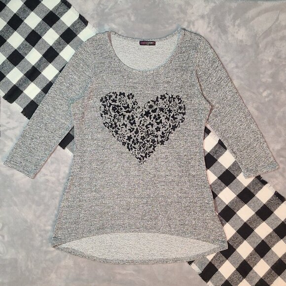 ❄️ L | Candy Couture | 3/4 Sleeve High-Low Top - Picture 1 of 5